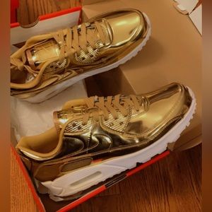 Nike Women's Air Max 90 'Metallic Pack' Gold